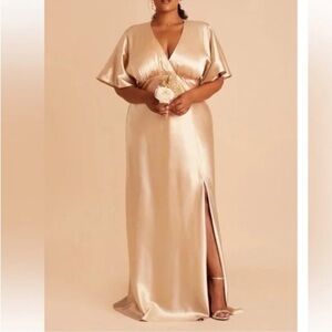 Birdy‎ Grey Jesse Dress Shiny Satin Gold Maxi Short Sleeve V-neck Size Large